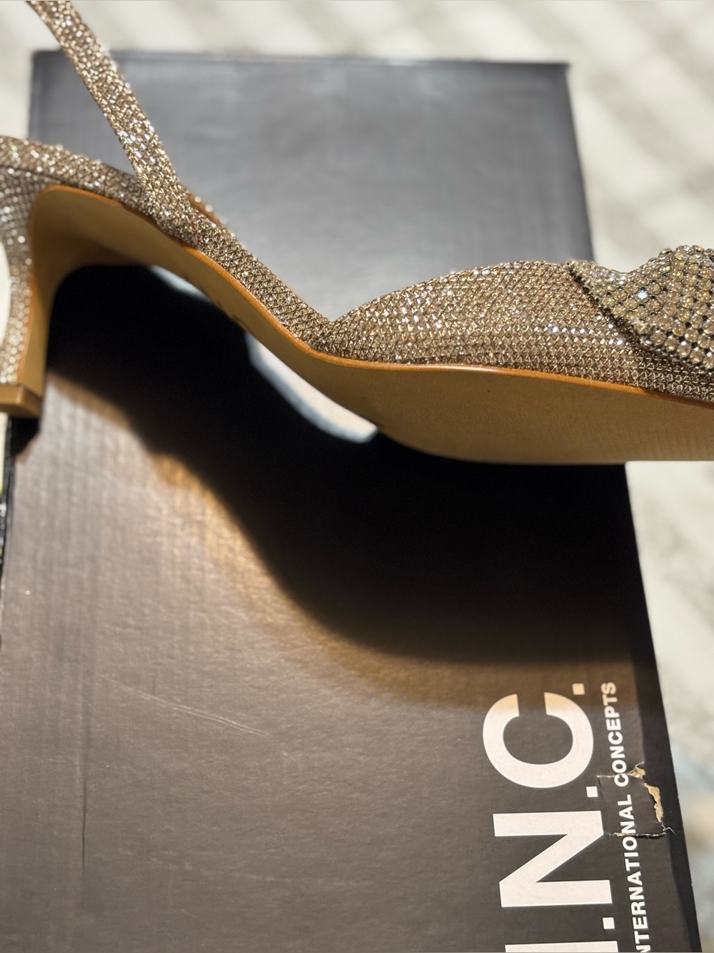NEW..INC International Concepts Gold Rhinestone Bow Slingback Heels 
Size 6.5 - Picture 4 of 4